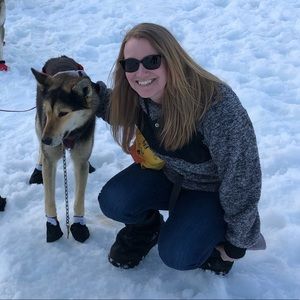 Meet your Posher, Wendy